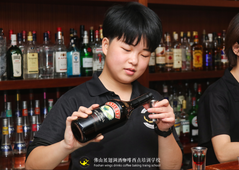 如何節(jié)約酒吧成本？